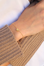 Load image into Gallery viewer, Dainty Initial Heart Bracelet, Friendships Bracelet