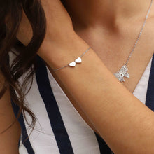 Load image into Gallery viewer, Dainty Heart Bracelet