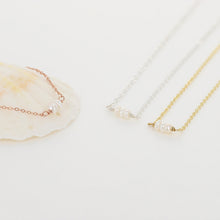 Load image into Gallery viewer, Dainty Freshwater Pearl Choker Necklace